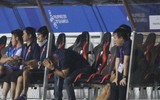 [ẢNH] Những phản ứng của HLV Park Hang Seo trên sân cỏ để bảo vệ học trò
